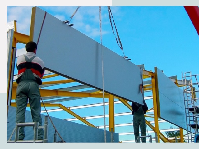 Монтаж сэндвич-панелей в Новороссийске от 612 руб.